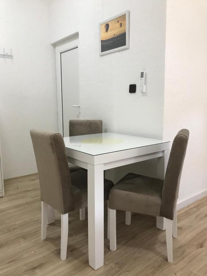 Appartement Soba Milojkovic à Golubac Extérieur photo